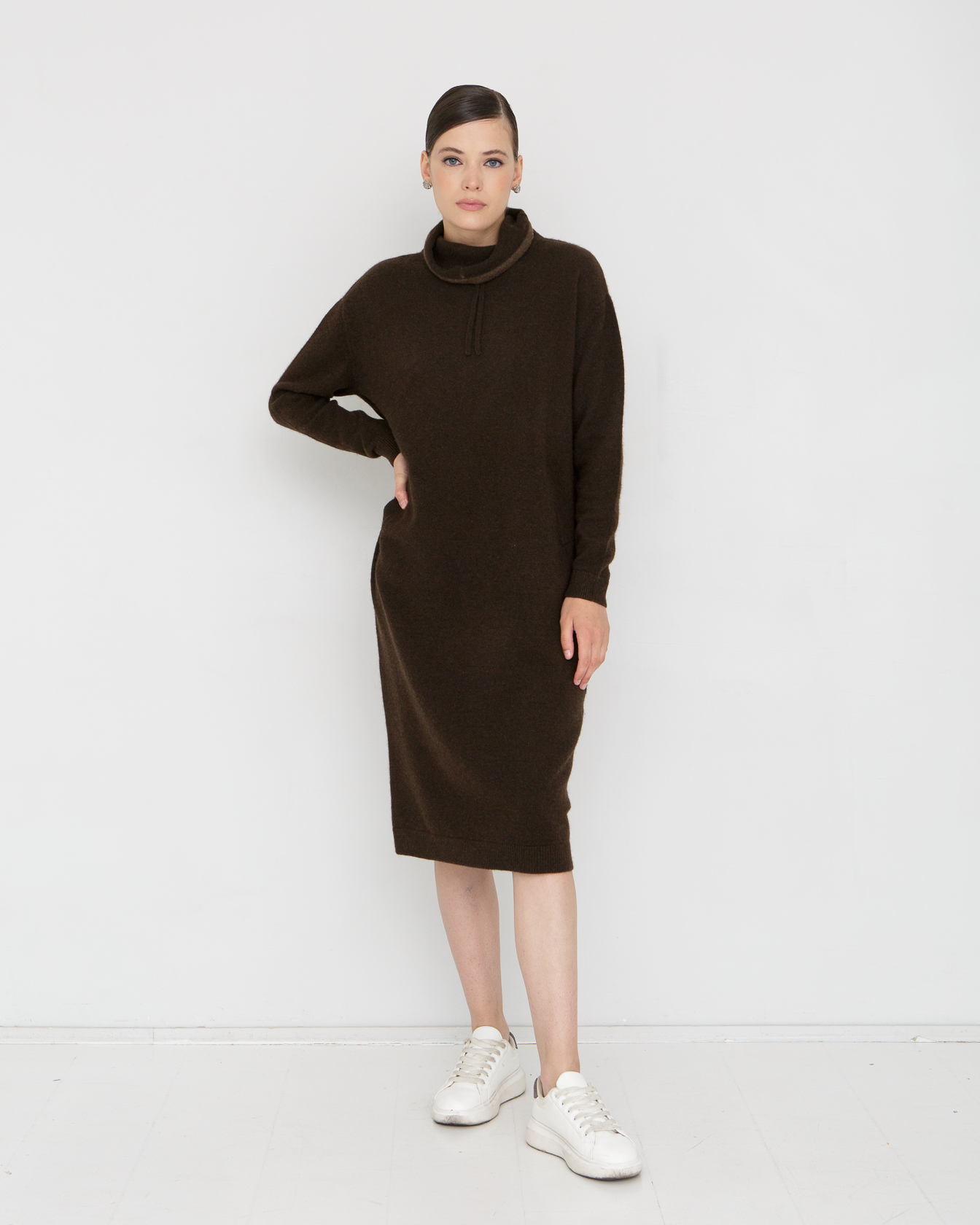 Платье из пуха яка 13132 темно-коричневое 3XL MUNKH, цвет тёмно-коричневый, размер 3XL